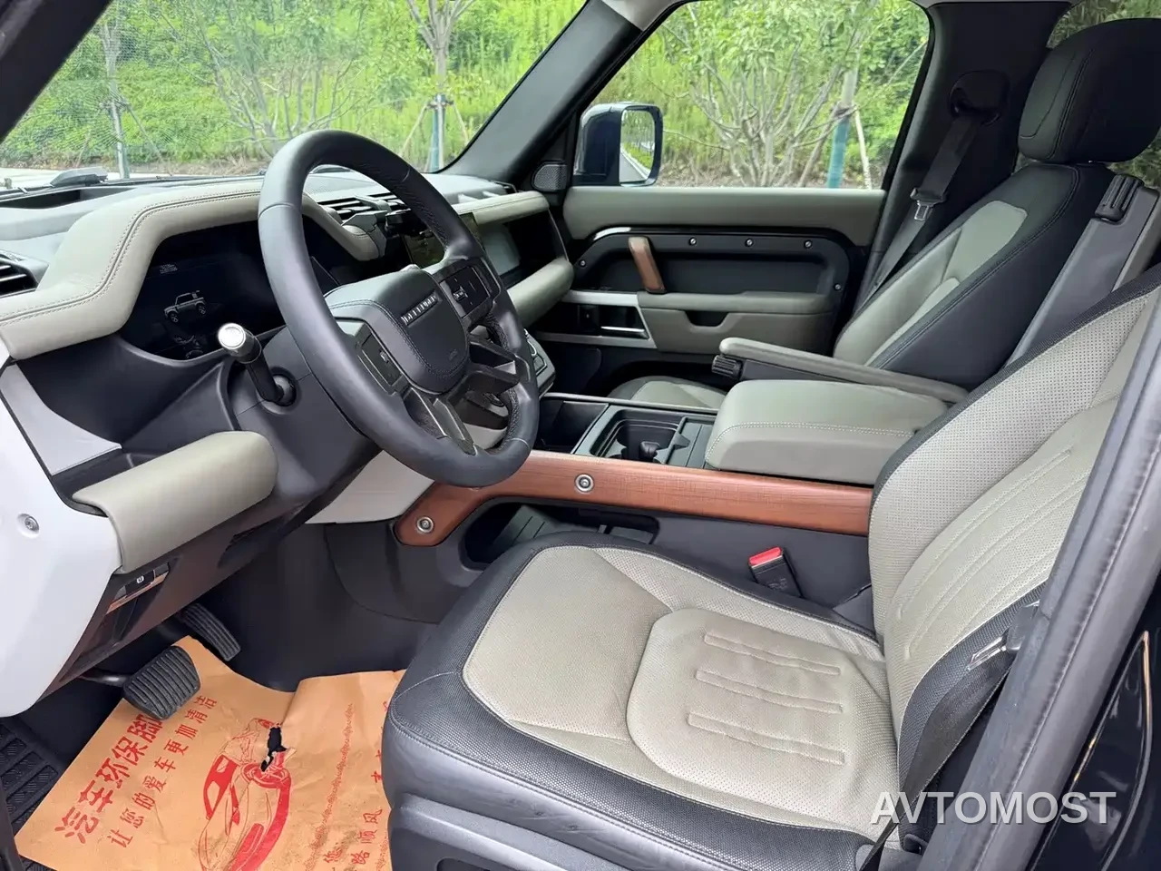 Land Rover Defender 2022 110 P400 X-DYNAMIC HSE — фото 3
