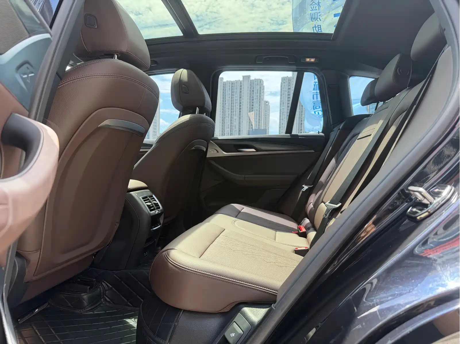 BMW X3 2023 xDrive30i Premium M Night Package — фото 7