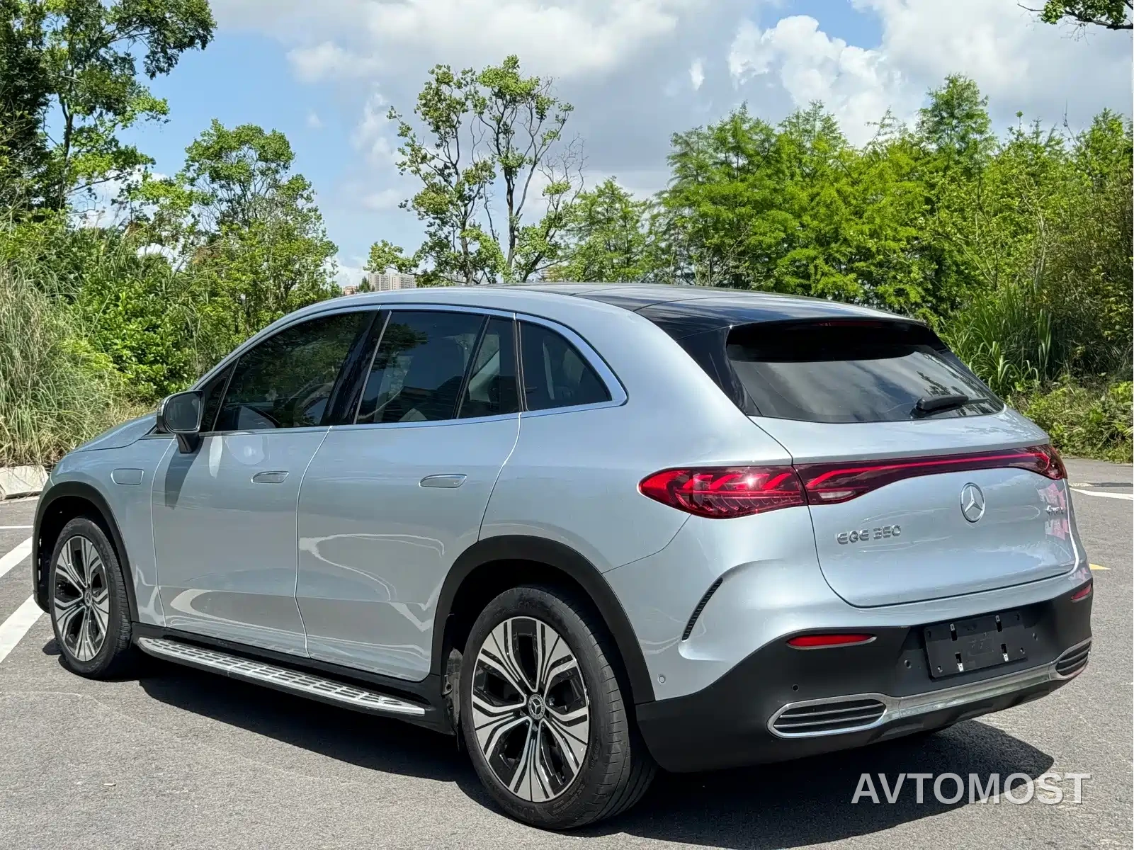 Mercedes-Benz EQE SUV 2023 350 4MATIC Luxury Edition — фото 16