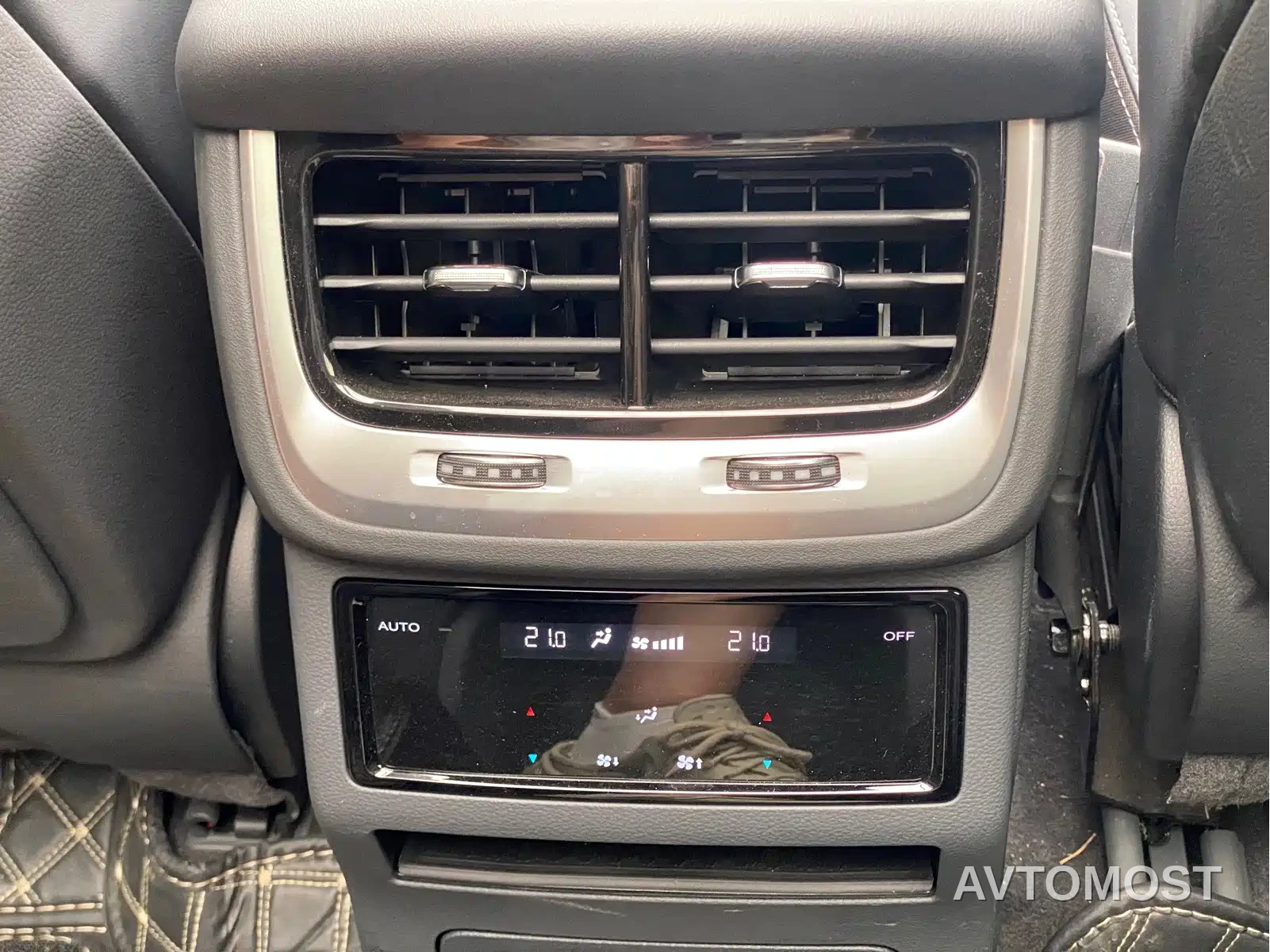 Hongqi E-HS9 2021 460km Flagship Comfort 6-seater — фото 10
