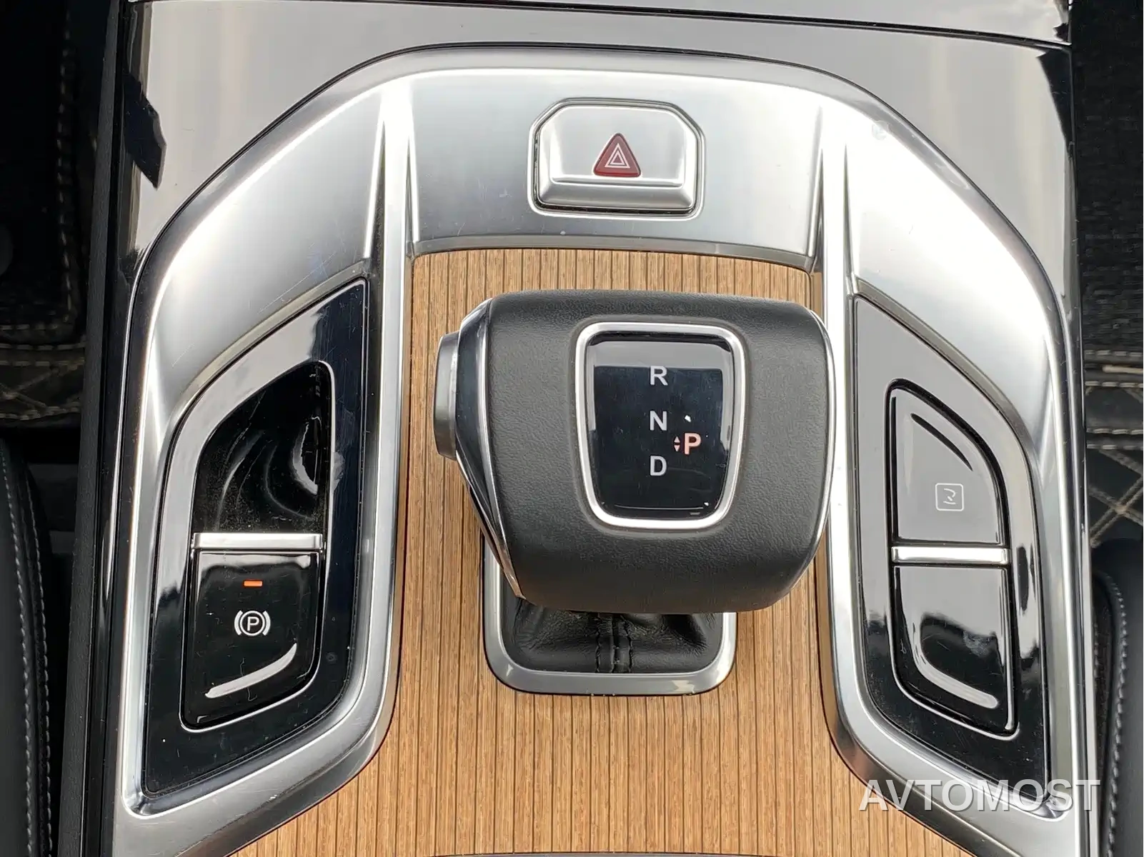 Hongqi E-HS9 2021 460km Flagship Comfort 6-seater — фото 14