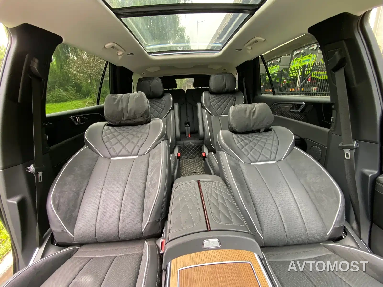 Hongqi E-HS9 2021 460km Flagship Comfort 6-seater — фото 17