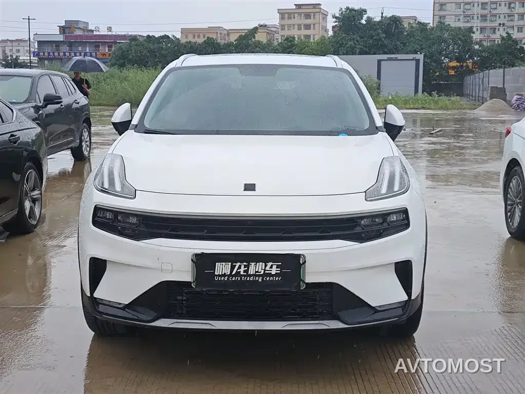 Lynk & Co 06 EM-P 2022 PHEV 84KM Range Pro — фото 2