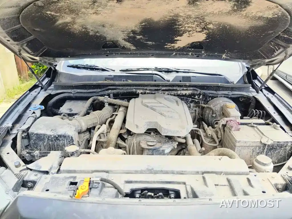Dongfeng Rich 6 Pro 2024 2.3T Automatic 4WD Diesel Luxury Long Cargo Box — фото 3