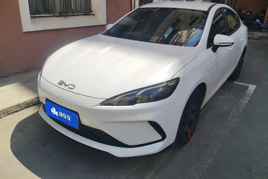 BYD Hai Bao 05 DM-i 2025 DM-i Smart Drive Edition 55KM Luxury