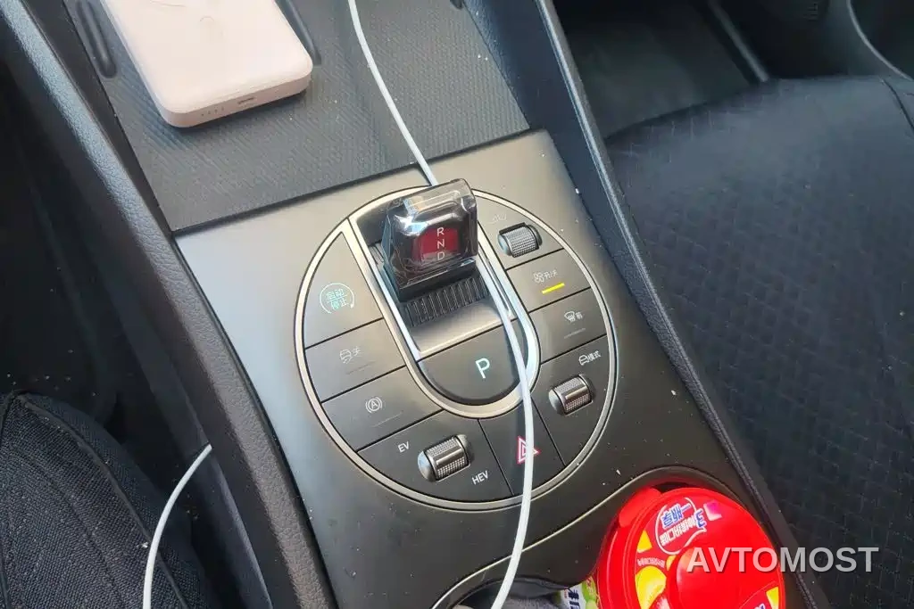 BYD Hai Bao 05 DM-i 2025 DM-i Smart Drive Edition 55KM Luxury — фото 16