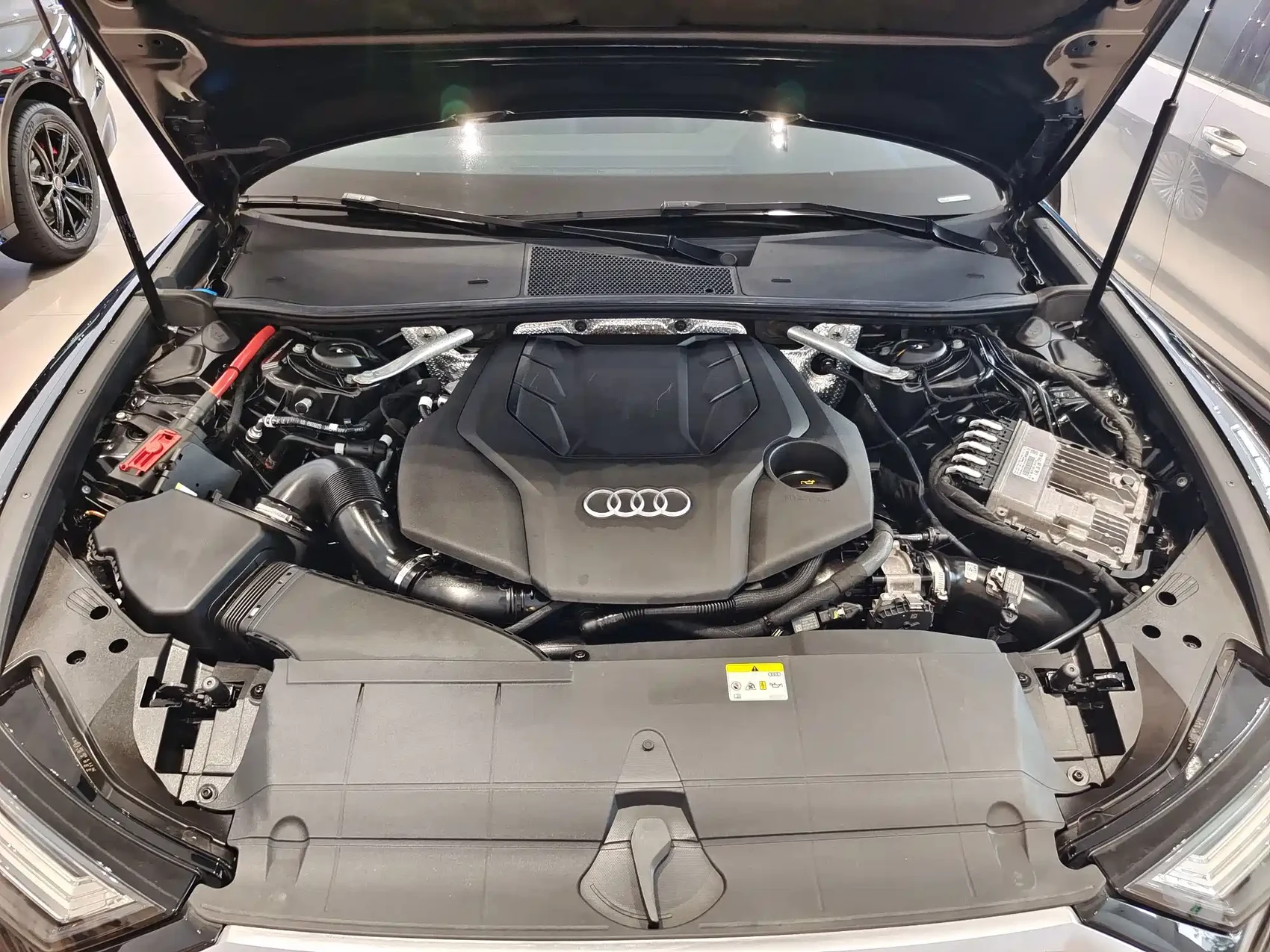 Audi A6 (Import) 2021 allroad quattro Explorer 55 TFSI Premium Off-road — фото 6