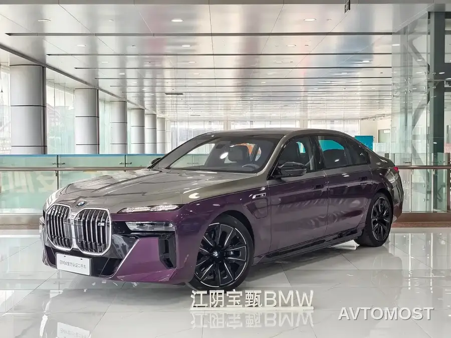 BMW M760Le 2023 M760Le xDrive