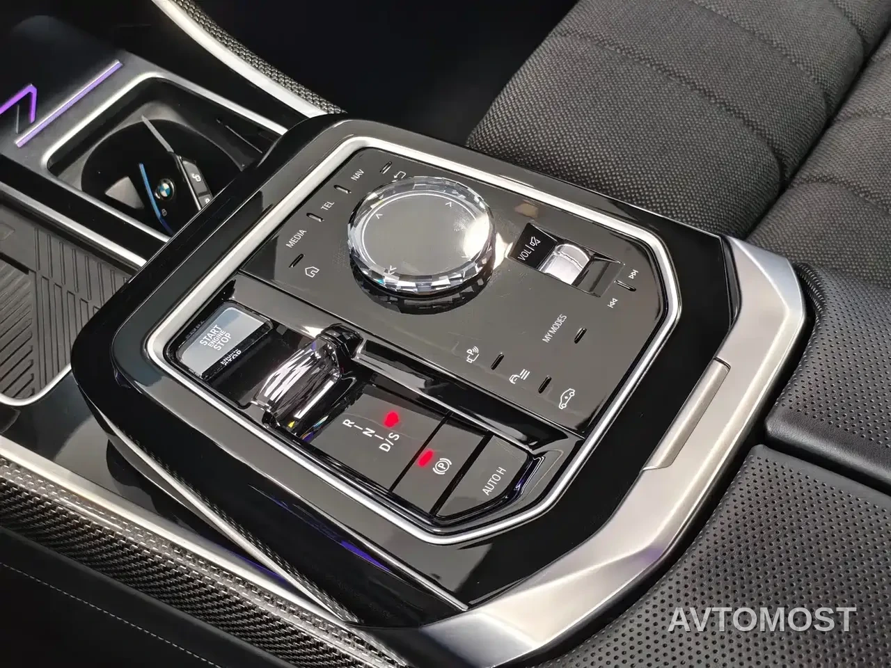 BMW M760Le 2023 M760Le xDrive — фото 7