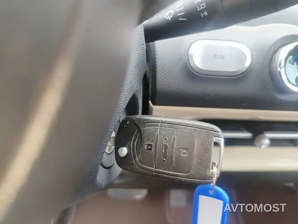 Wuling Bingo 2023 Model 203km Lite Enjoyment Edition — фото 9