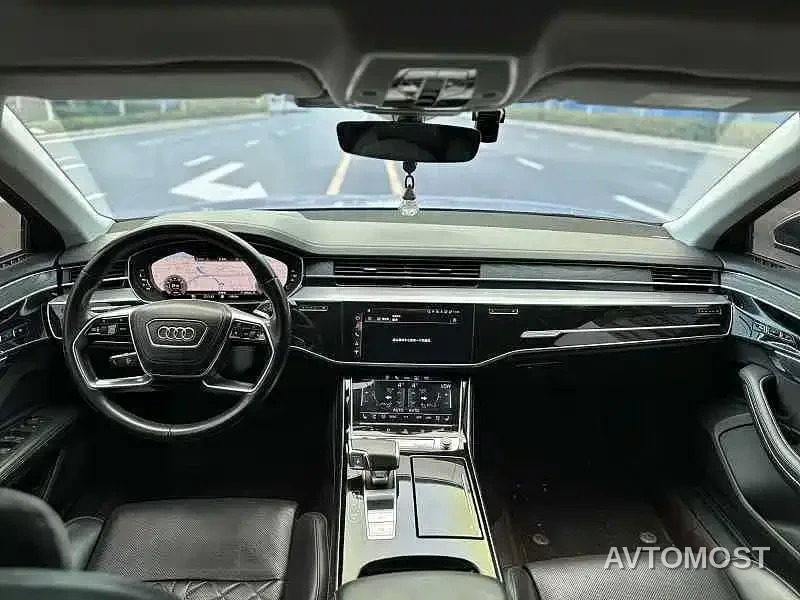 Audi A8 2023 A8L 50 TFSI quattro Exclusive — фото 4