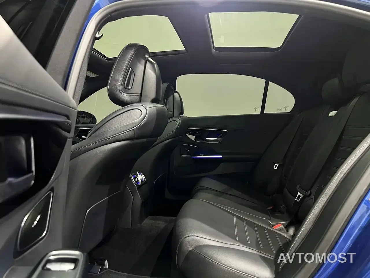 Mercedes-Benz C-Class New Energy 2023 C 350 eL — фото 9