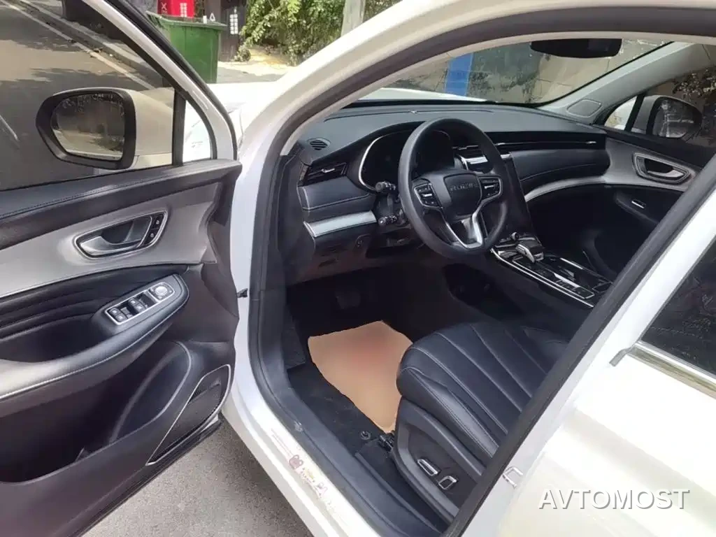 Roewe RX5 MAX 2021 Supreme Series 400TGI Auto Luxury Cabin Edition — фото 16