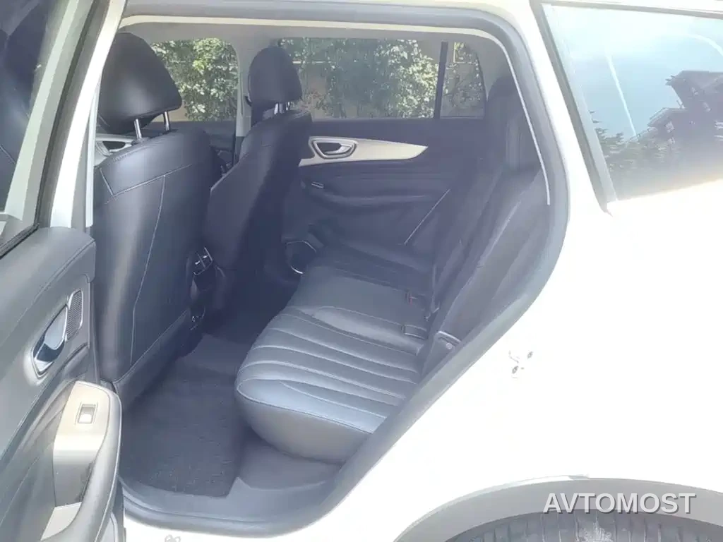 Roewe RX5 MAX 2021 Supreme Series 400TGI Auto Luxury Cabin Edition — фото 17