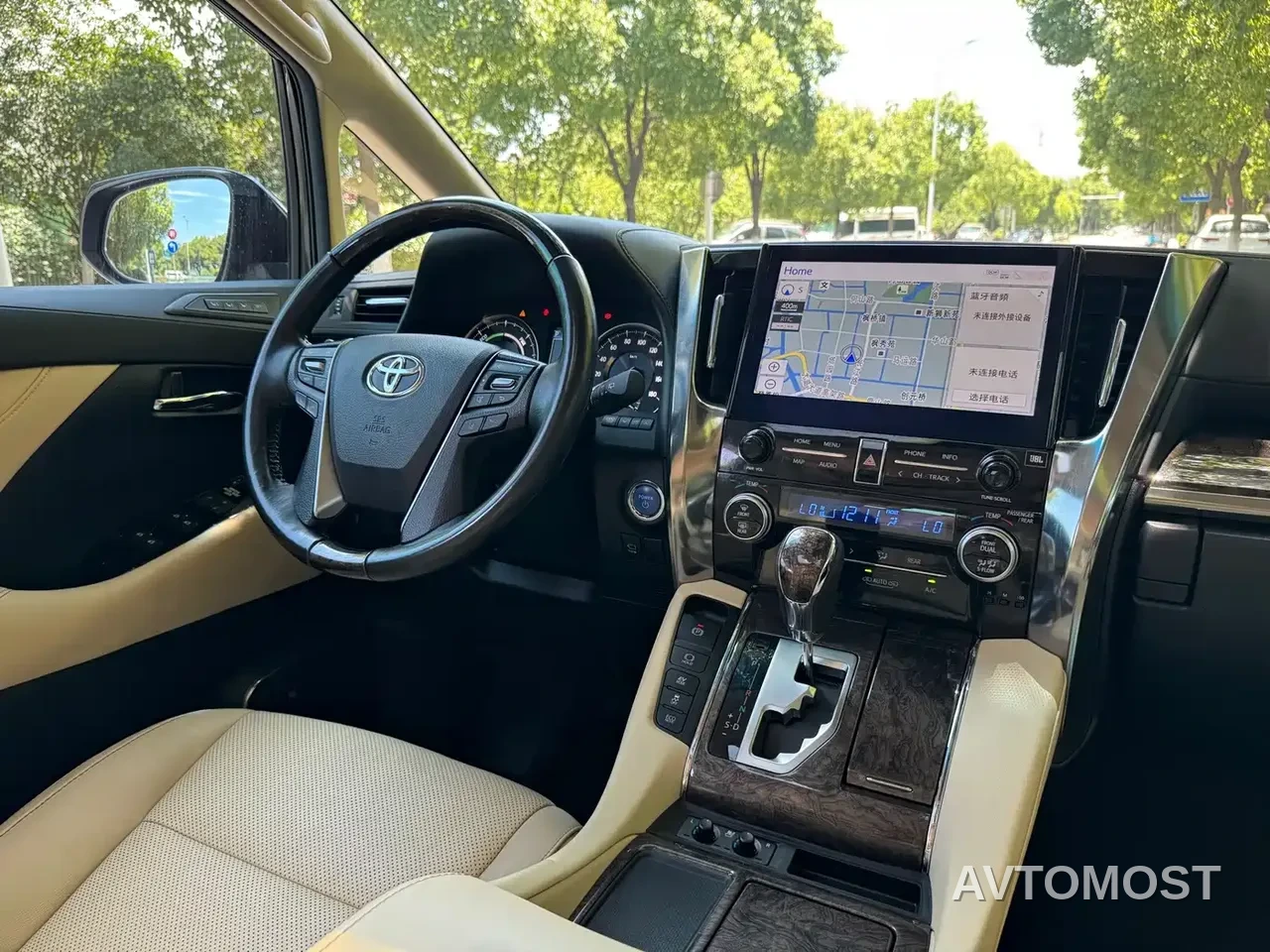 Toyota Vellfire 2020 Twin Engine 2.5L HV Premium Edition — фото 13