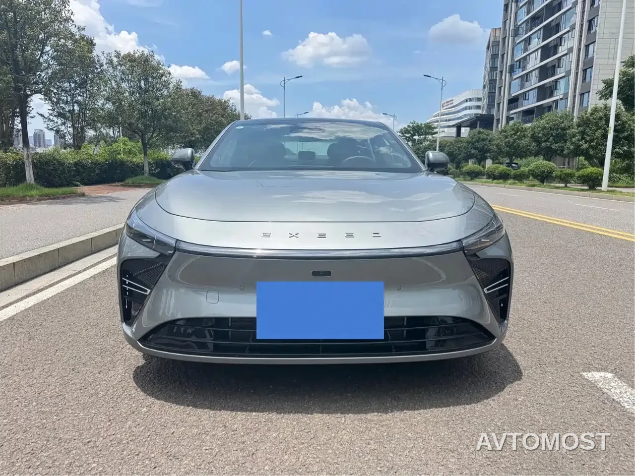 Exeed Exlantix ES 2025 Range Extender Pro Highway Assist — фото 2
