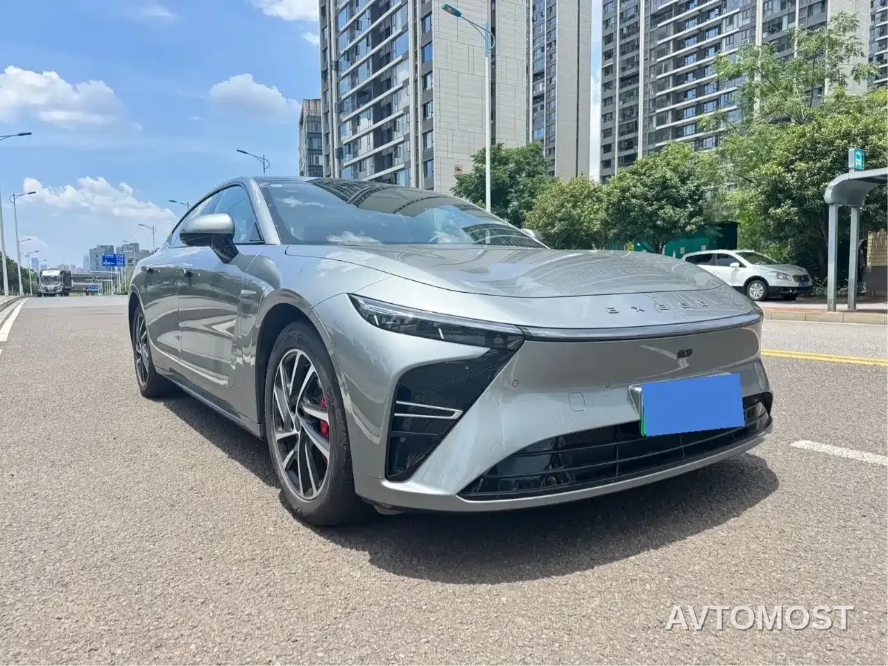 Exeed Exlantix ES 2025 Range Extender Pro Highway Assist — фото 3