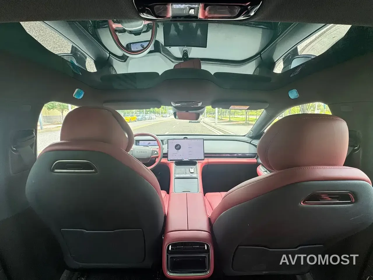 Exeed Exlantix ES 2025 Range Extender Pro Highway Assist — фото 13
