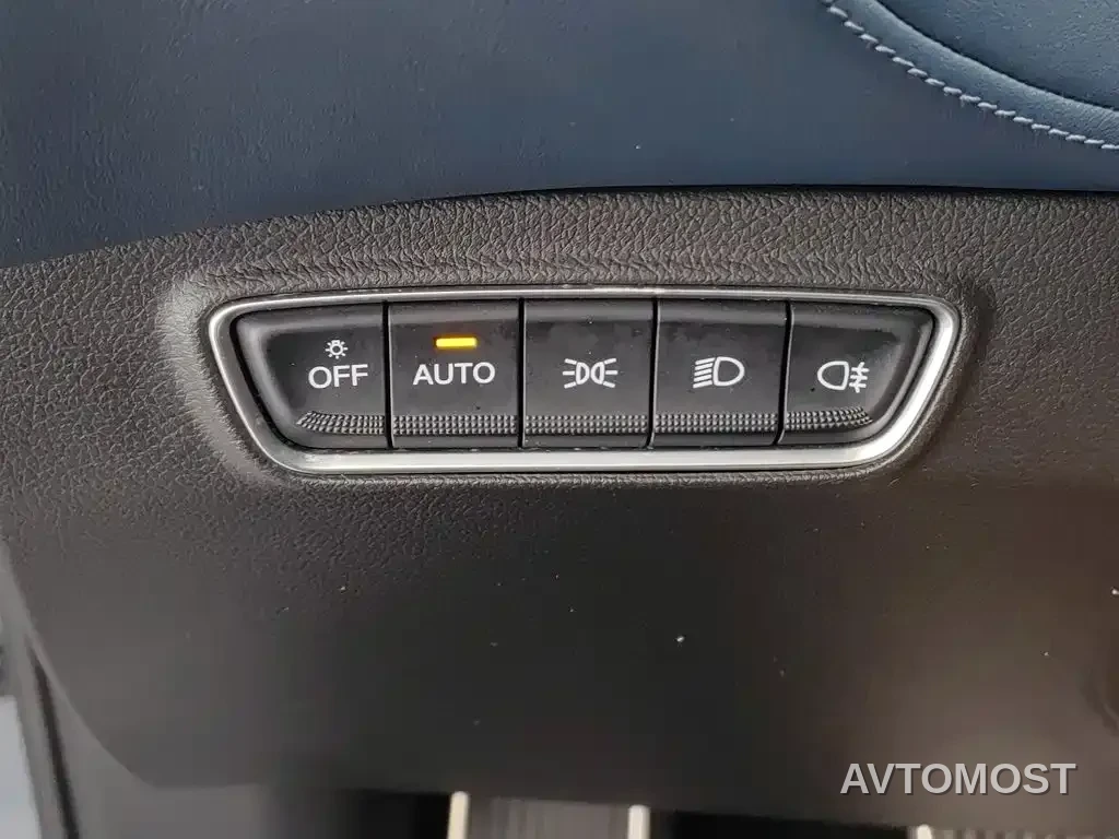 VOYAH FREE 2021 AWD Standard Range Extender Exclusive Luxury Package — фото 19