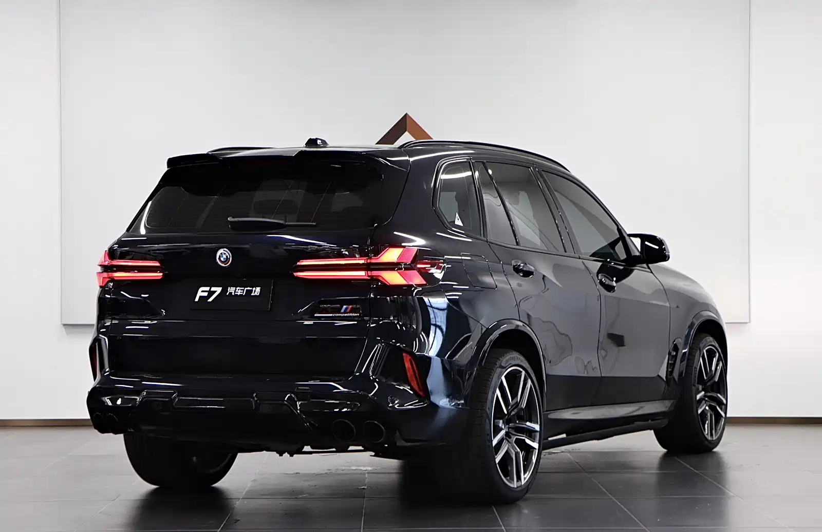BMW X5 M 2023 Model X5 M Thunder Edition — фото 6