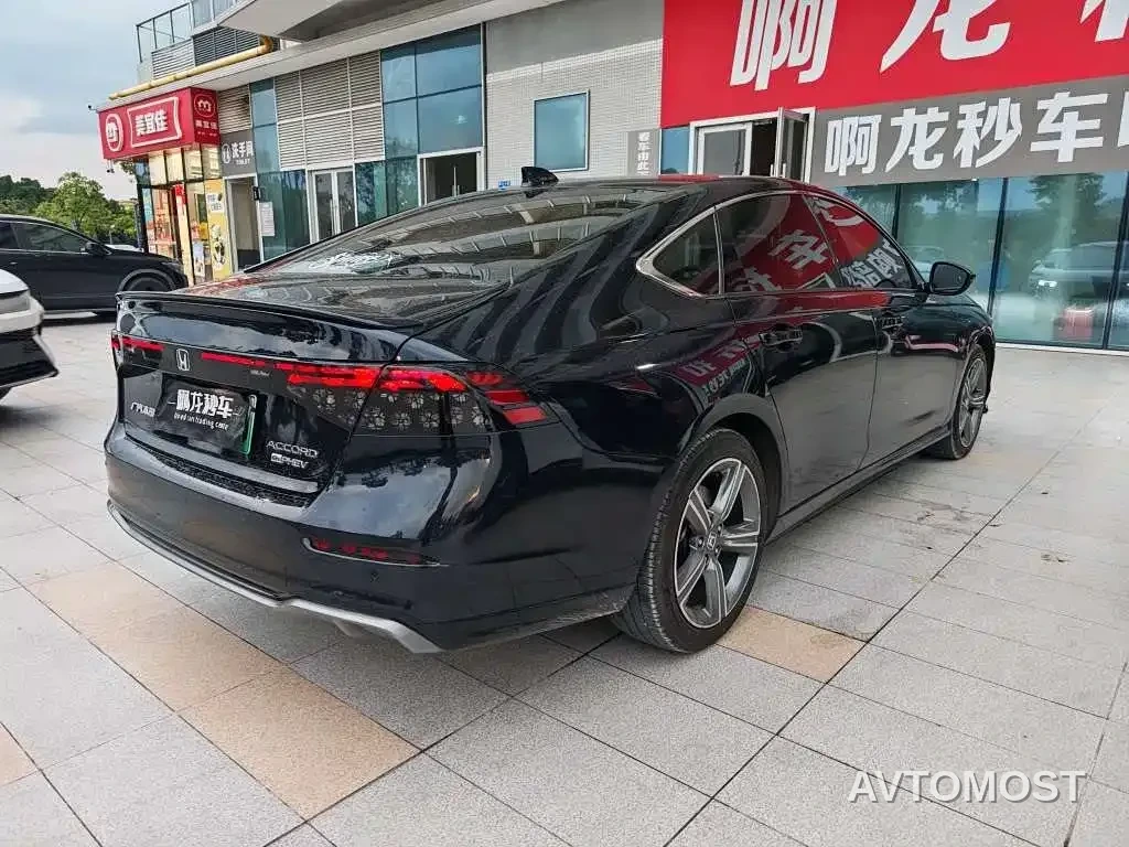 Honda Accord New Energy 2023 2.0L e:PHEV Premium Edition — фото 8