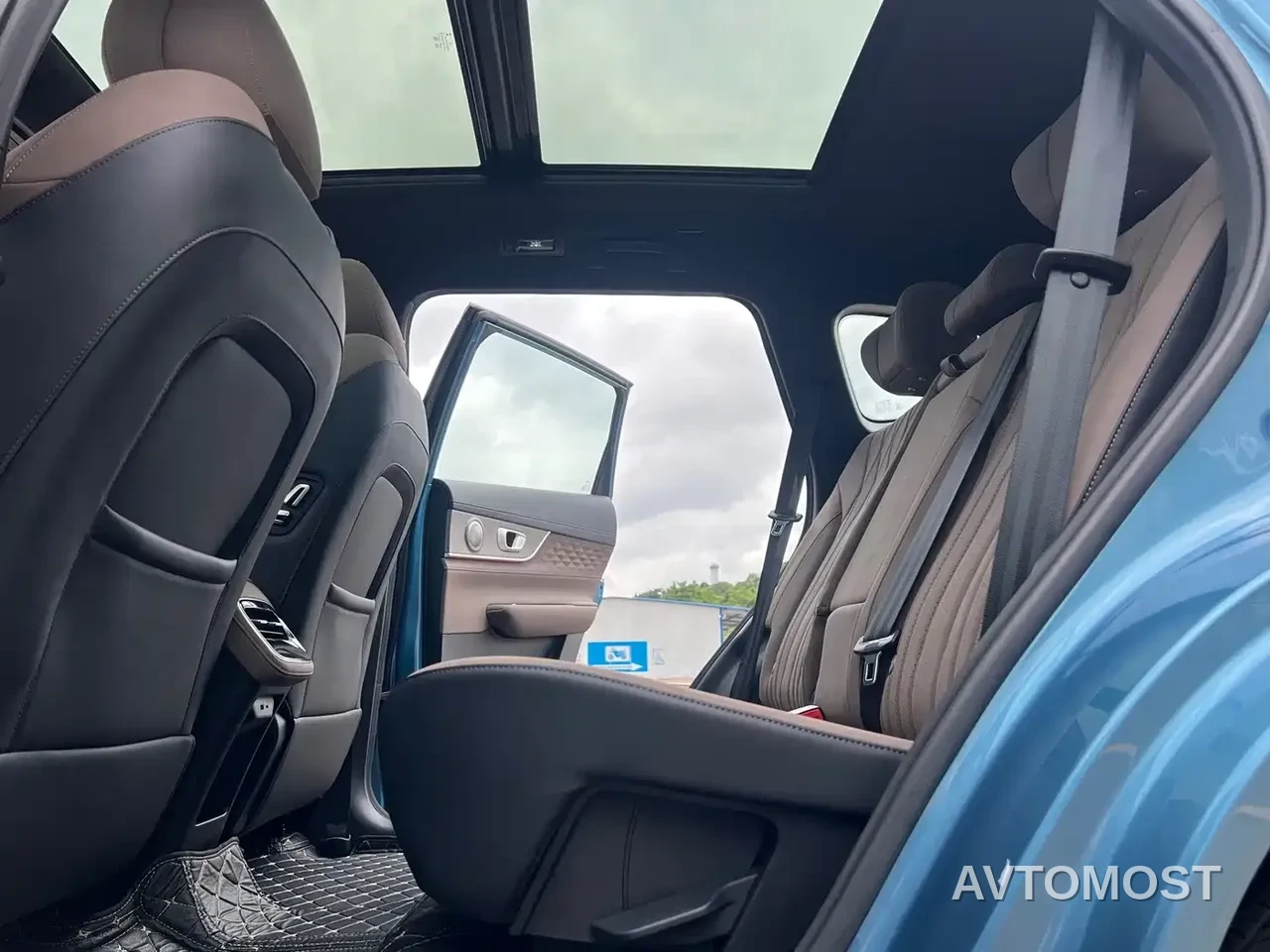 Chery Tiggo 8 PLUS C-DM 2025 1.5T 116km Premium 5-Seater — фото 6