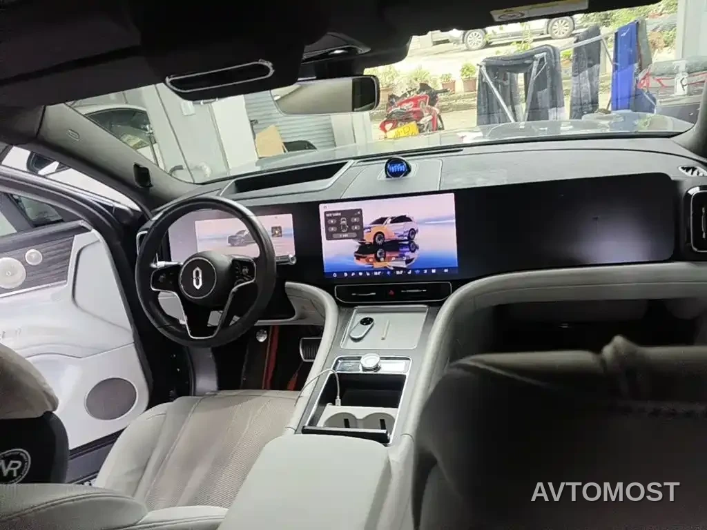 AITO M9 2024 Extended Range Ultra 42kWh 6-Seater — фото 11