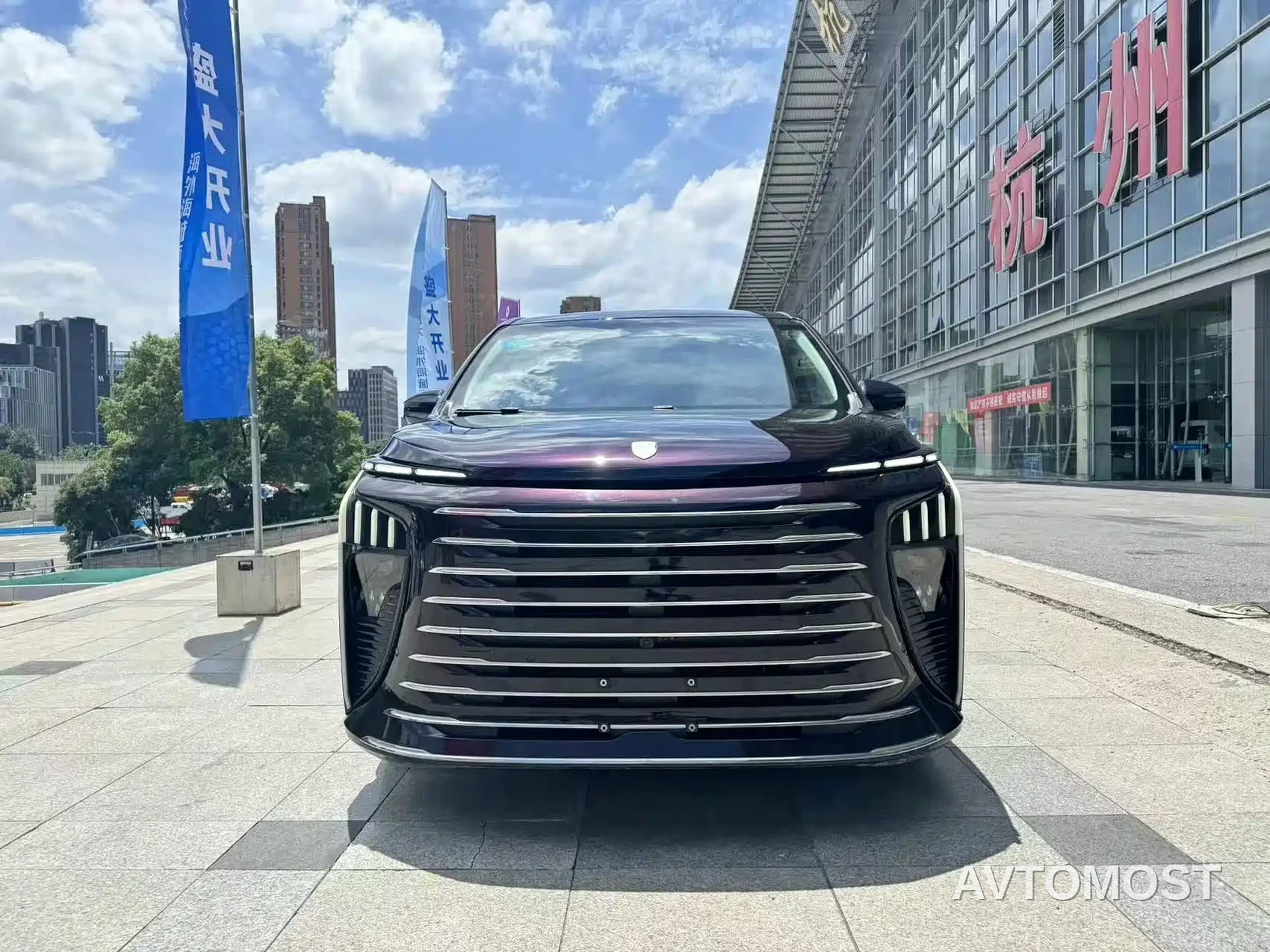 Dongfeng Fengxing Starlight V9 2024 1.5TD 200km Cloud Ladder Series Premium — фото 2