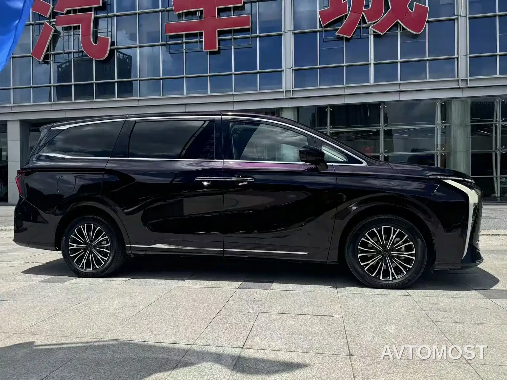 Dongfeng Fengxing Starlight V9 2024 1.5TD 200km Cloud Ladder Series Premium — фото 4