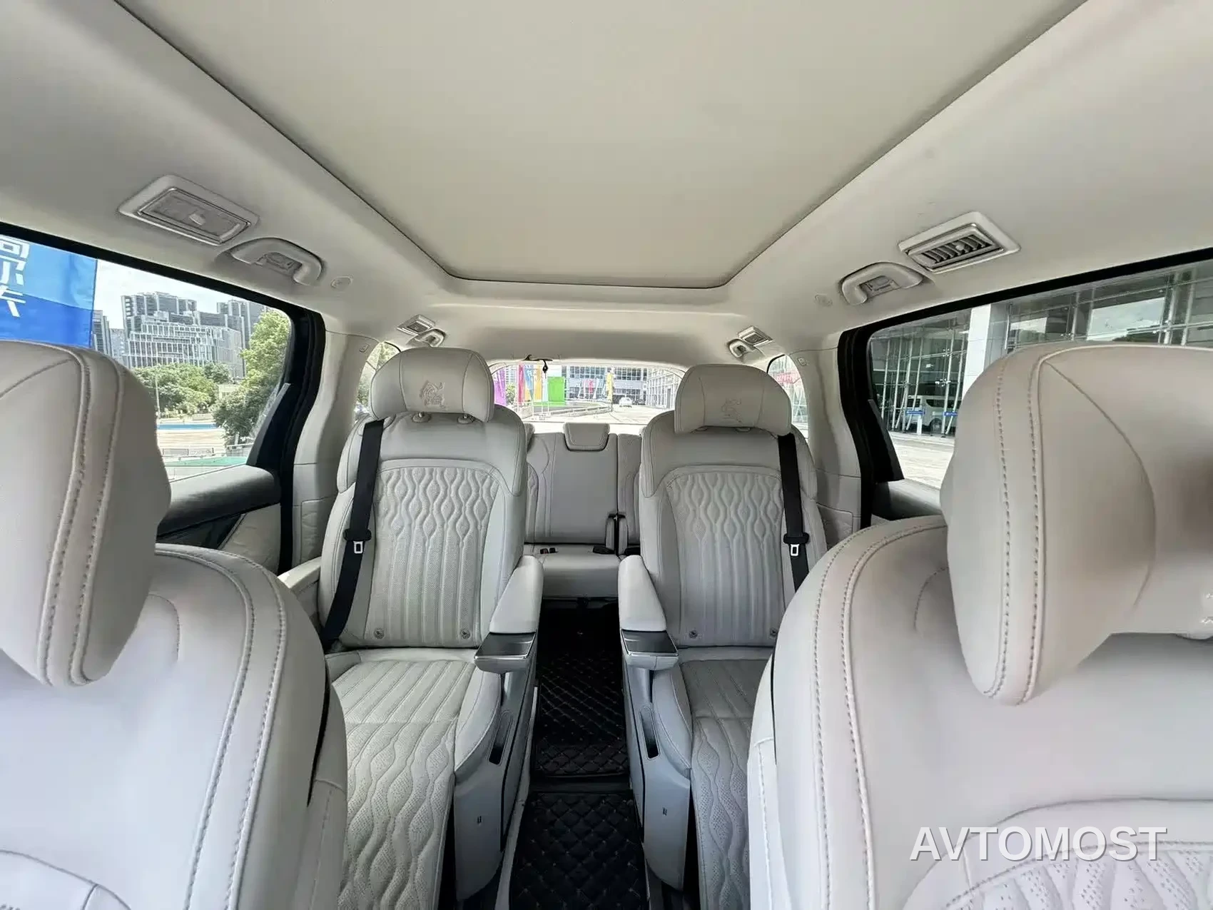 Dongfeng Fengxing Starlight V9 2024 1.5TD 200km Cloud Ladder Series Premium — фото 13