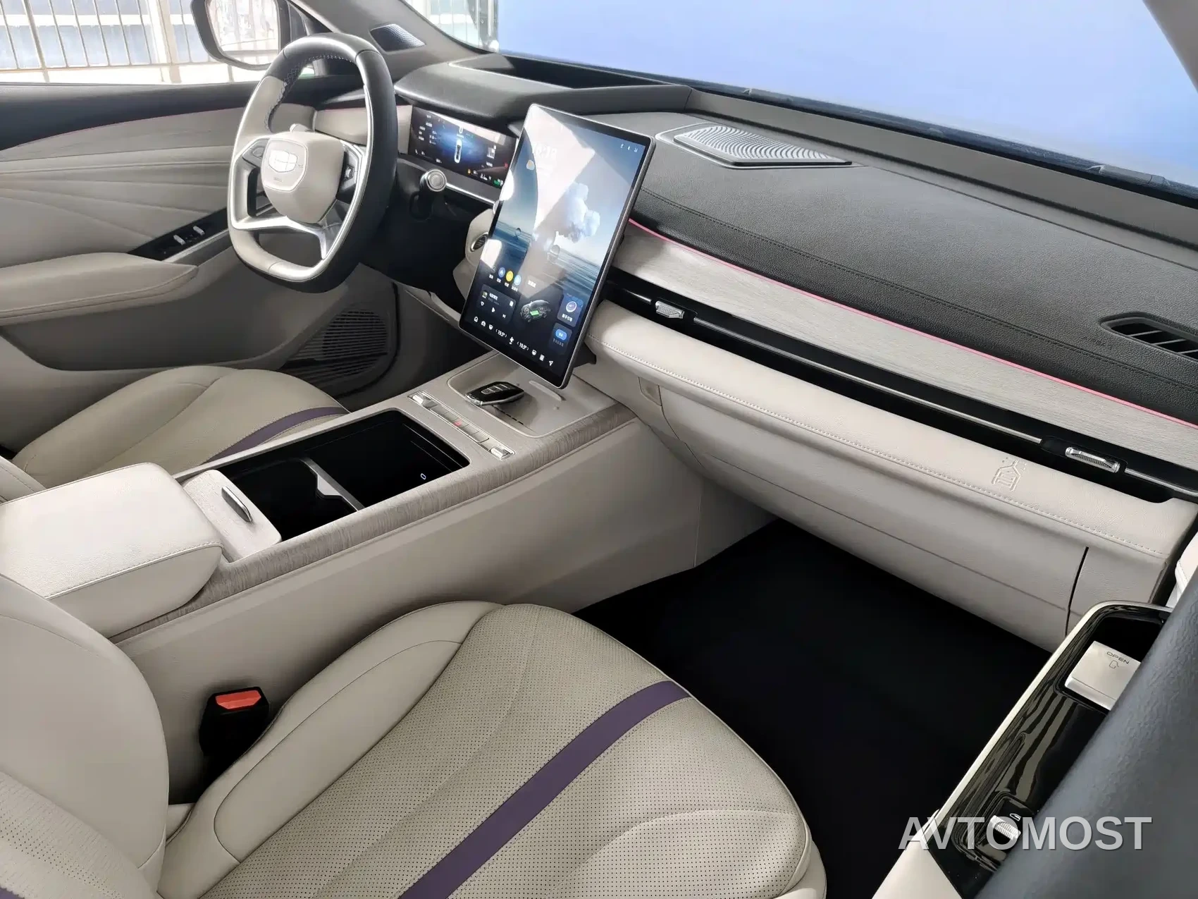 Geely Xing Rui 2024 Zhiqing 1.5TD Celestial Palace Edition — фото 17