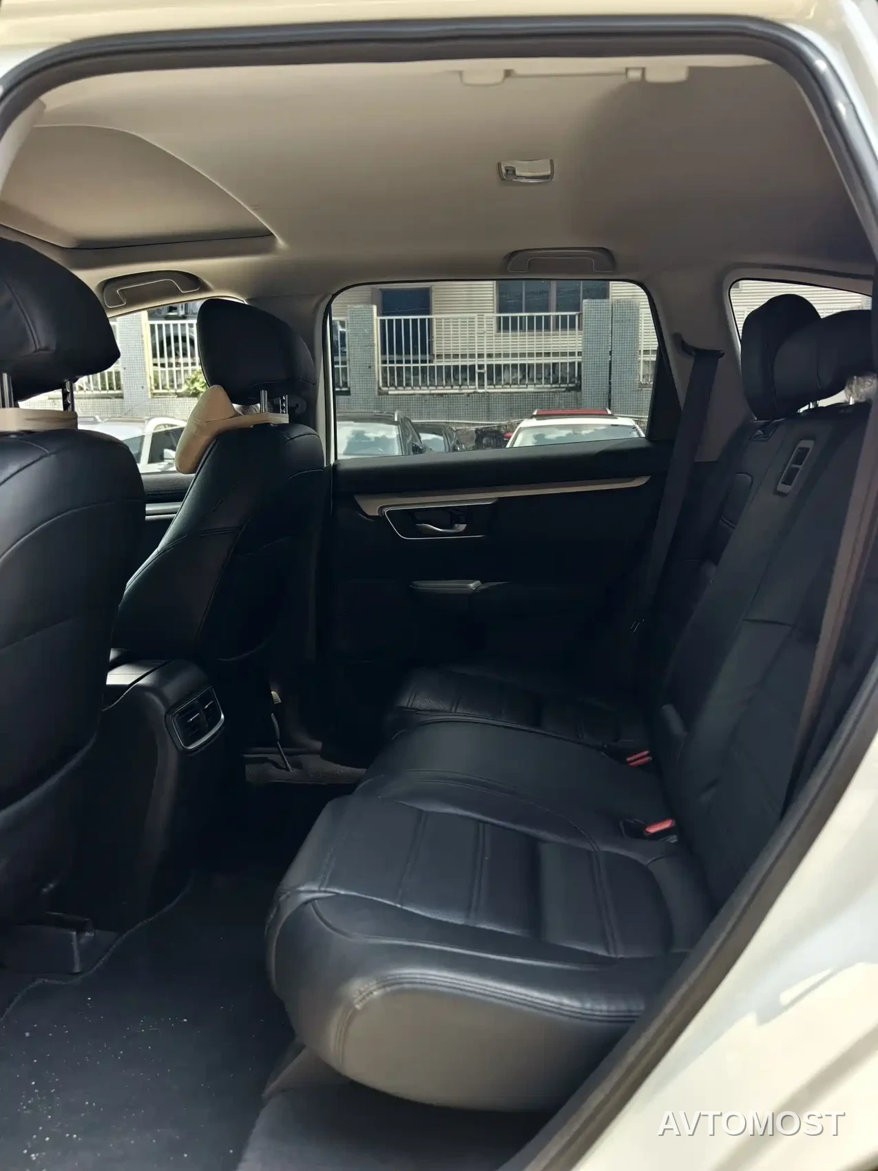 Honda CR-V 2021 Sharp Hybrid 2.0L 2WD Pure Edition — фото 17
