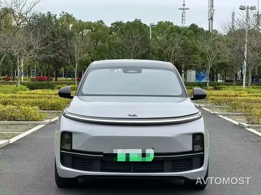 Li L8 2023 Pro