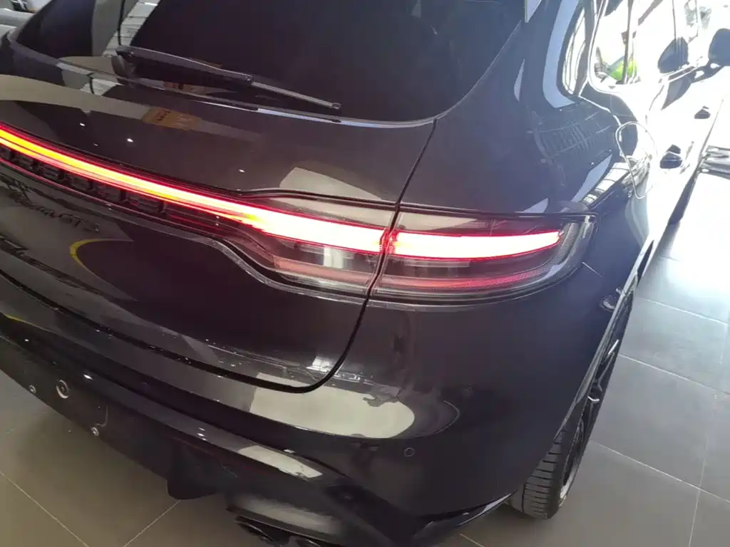 Porsche Macan 2022 Macan GTS 2.9T — фото 8
