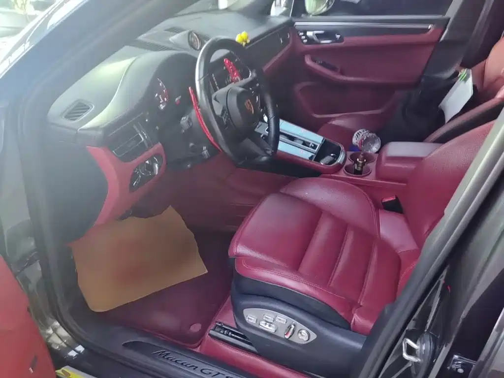 Porsche Macan 2022 Macan GTS 2.9T — фото 15