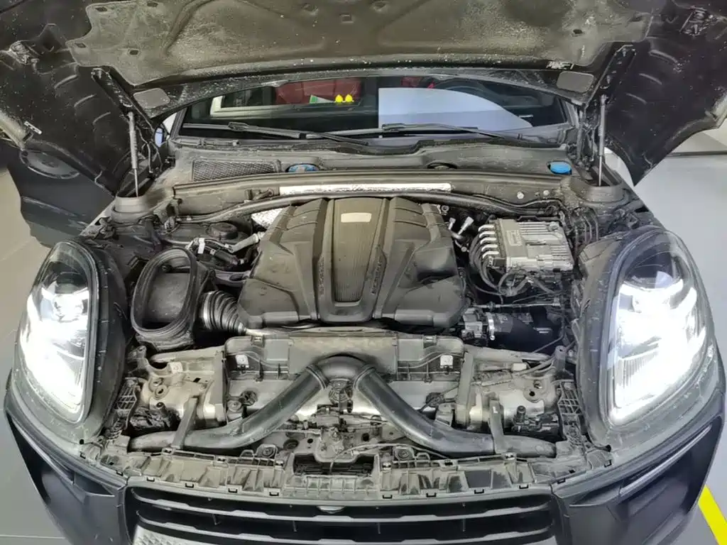 Porsche Macan 2022 Macan GTS 2.9T — фото 20