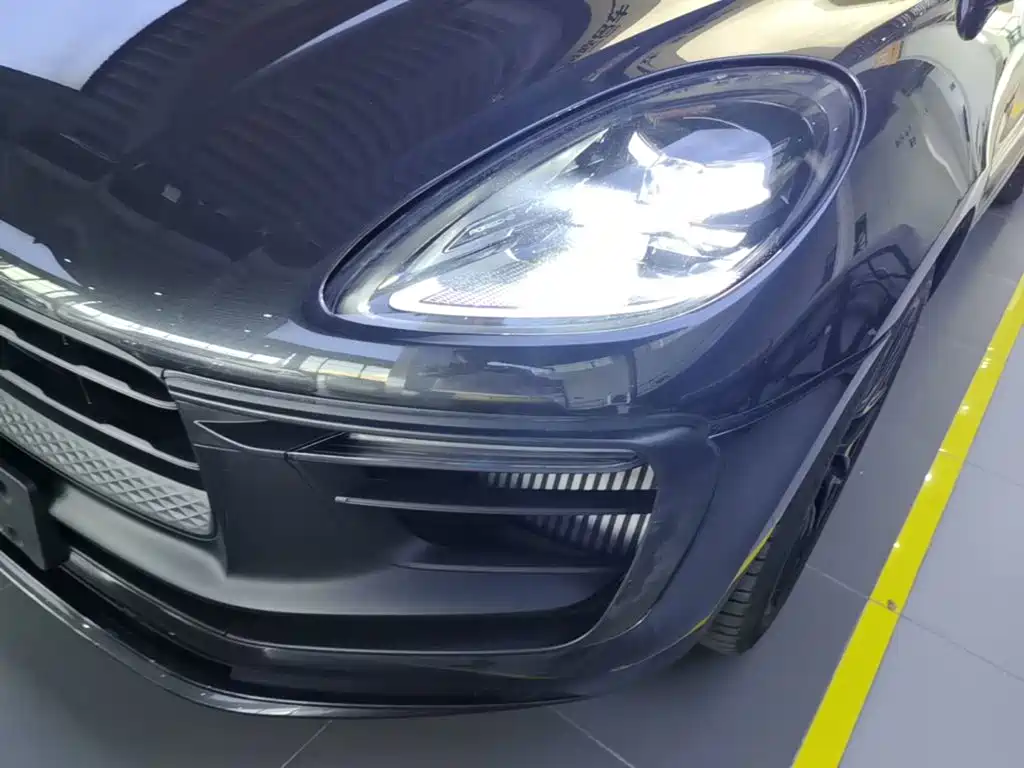 Porsche Macan 2022 Macan GTS 2.9T — фото 24