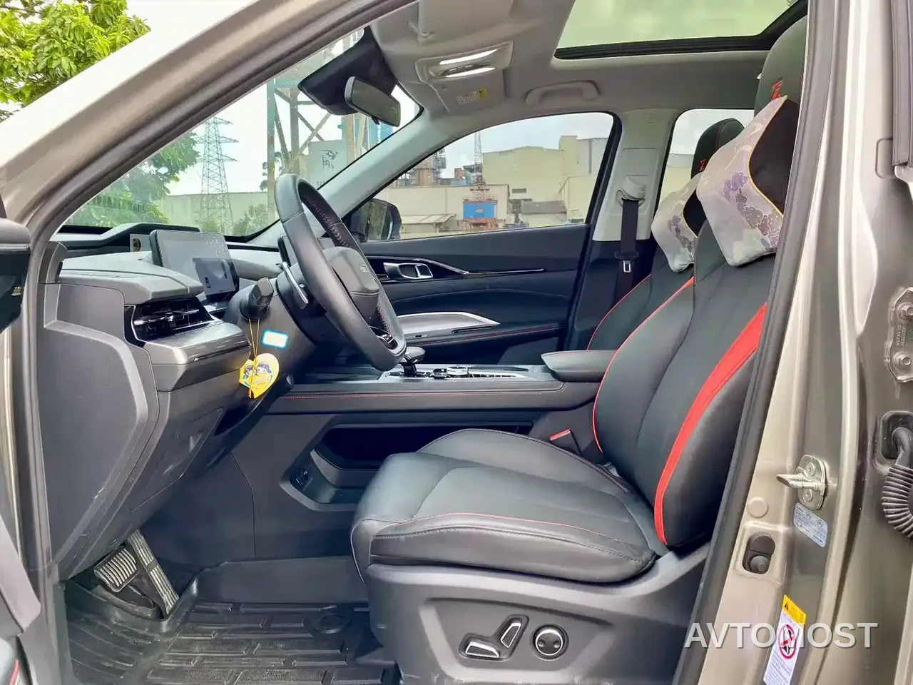 Changan Oshan Z6 2022 Model Blue Whale 1.5T DCT Smart Navigation Type — фото 9