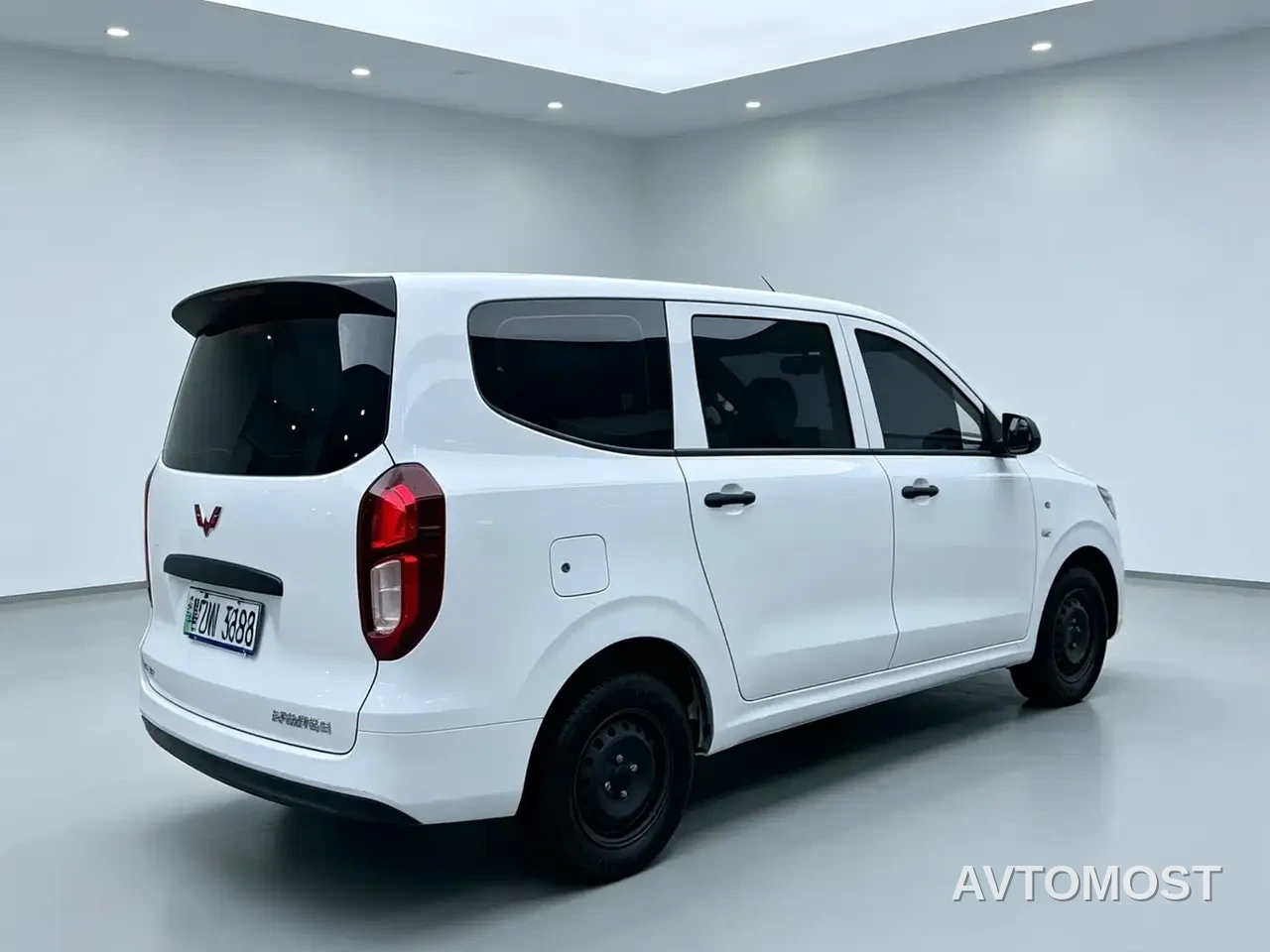 Wuling Hongguang New Energy 2025 Model Range Extender Hybrid 50KM Standard — фото 7
