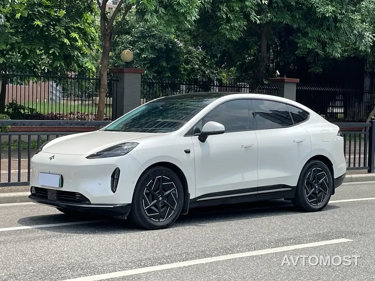 GAC Haobo Hyper HT 2023 670 RWD Ultra High Voltage NDA Edition — фото 1