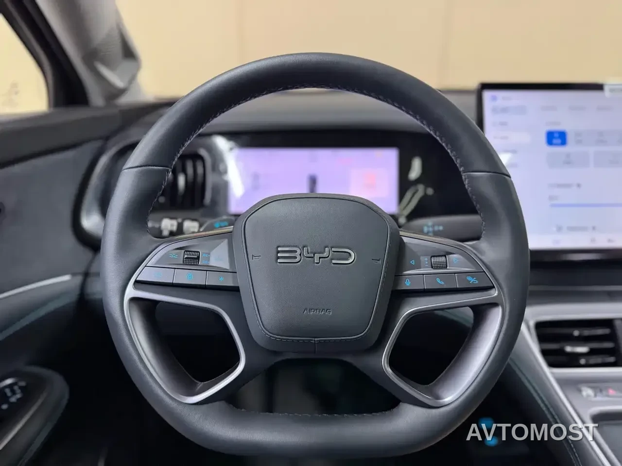 BYD Hai Shi 07 DM-i 2025 150 Navigation Edition — фото 15