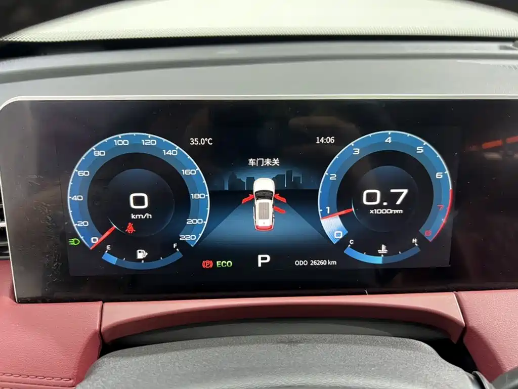 Jetour X70 PLUS 2023 1.5T DCT Warrior PLUS 5-seater — фото 3