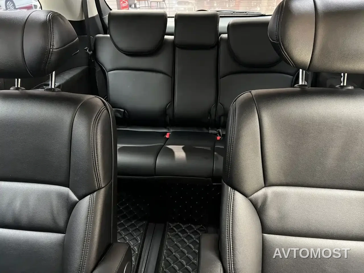 Honda Odyssey 2021 2.0L Sharp Comfort Edition — фото 13