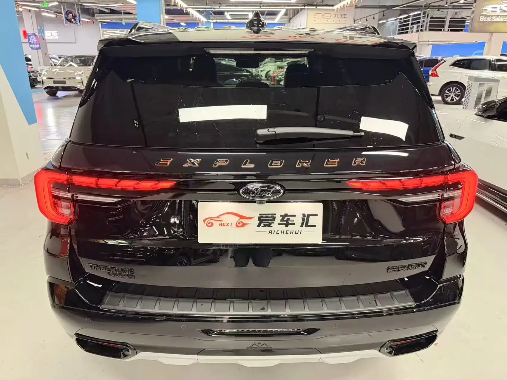 Ford Explorer 2024 2.3T EcoBoost Kunlun Summit Edition 7-Seater — фото 23