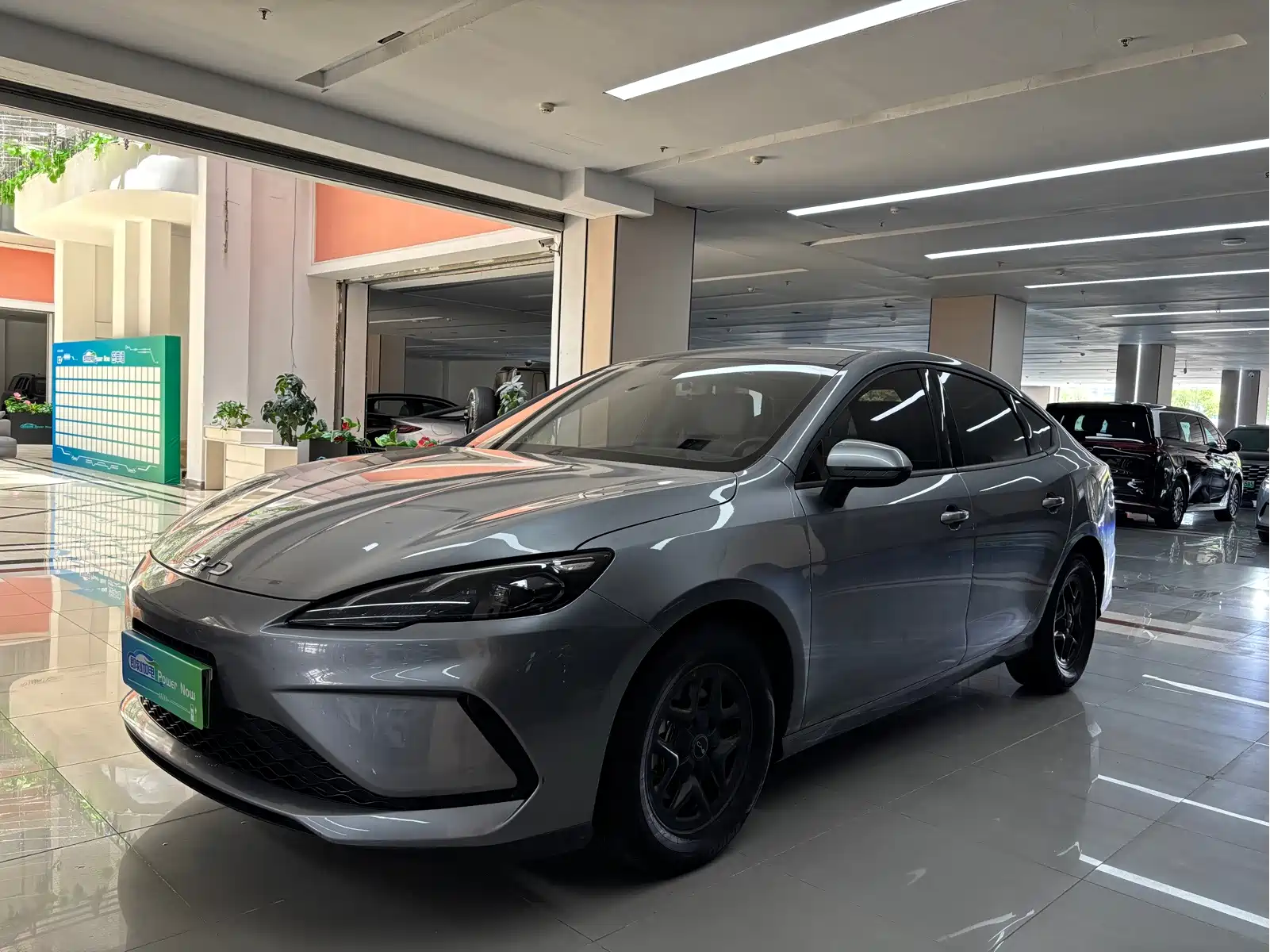 BYD Hai Bao 05 DM-i 2025 DM-i Smart Drive Edition 55KM Luxury