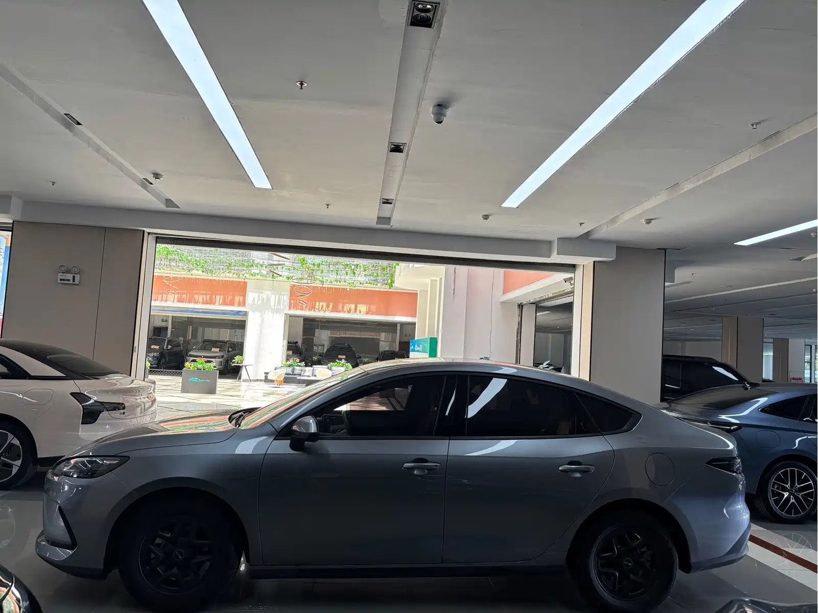 BYD Hai Bao 05 DM-i 2025 DM-i Smart Drive Edition 55KM Luxury — фото 8