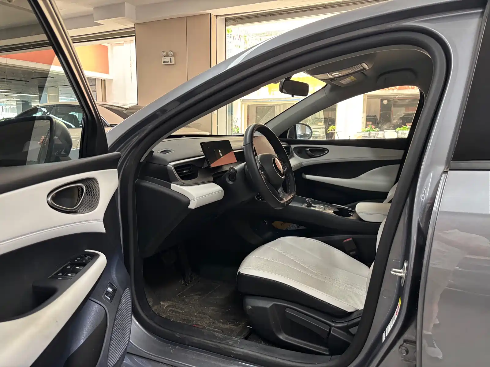 BYD Hai Bao 05 DM-i 2025 DM-i Smart Drive Edition 55KM Luxury — фото 9