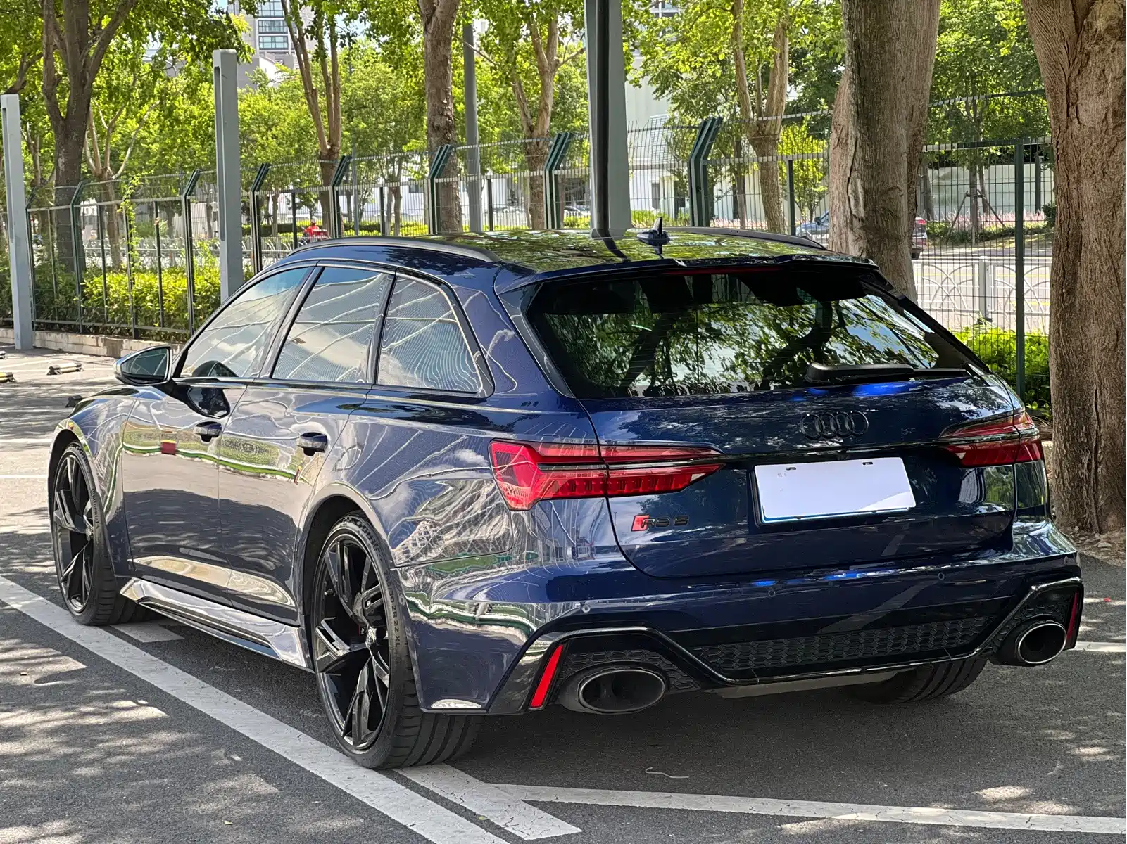 Audi RS 6 2021 RS 6 4.0T Avant — фото 4