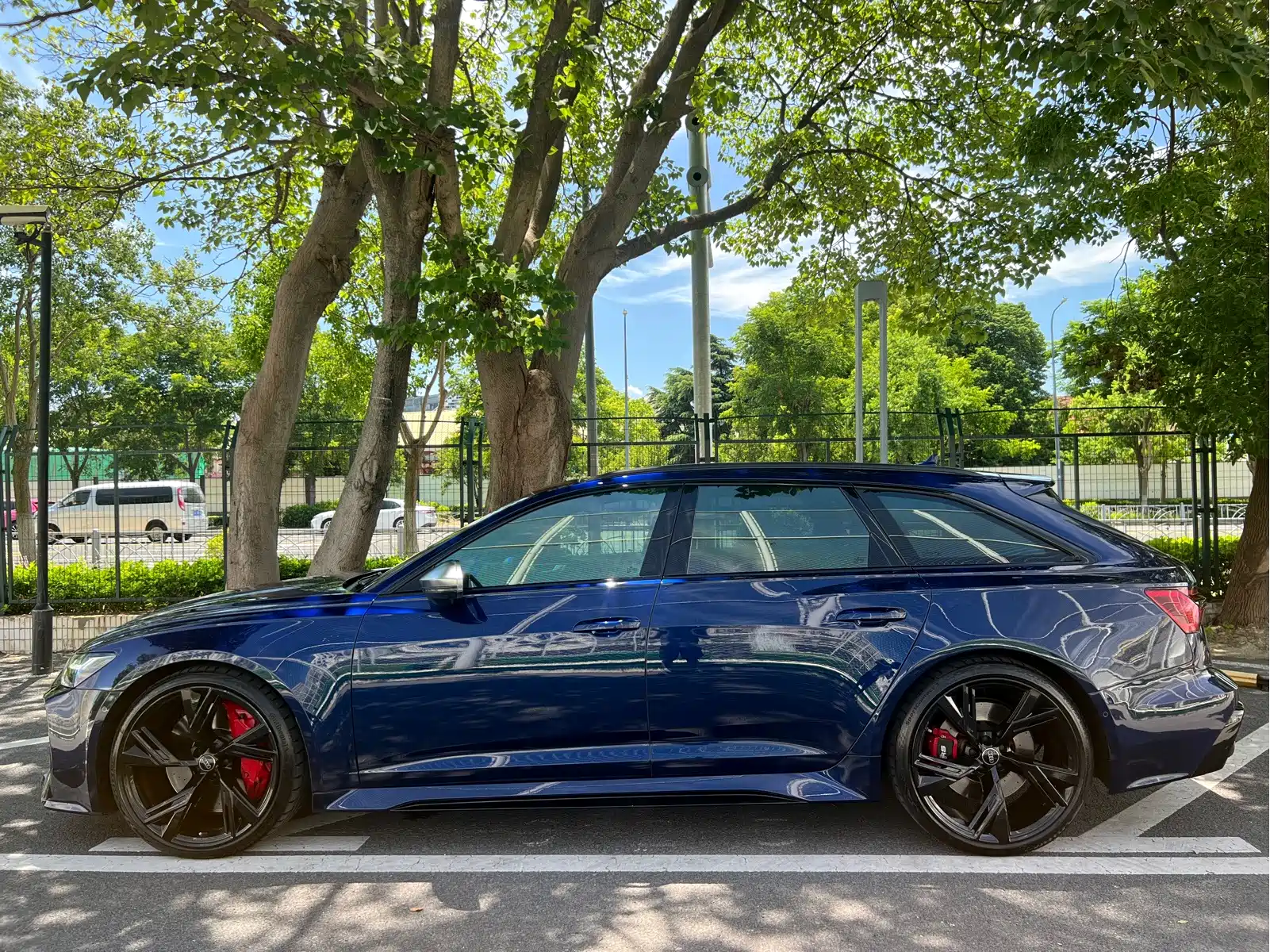 Audi RS 6 2021 RS 6 4.0T Avant — фото 8