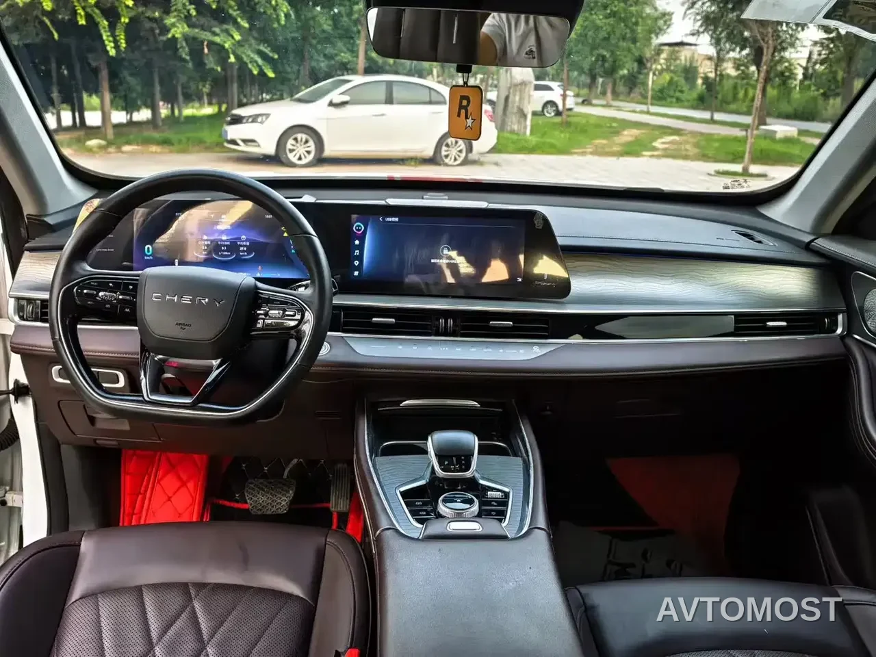 Chery Tiggo 8 PRO 2022 290T 2WD Deep Space Version 5-Seater — фото 6